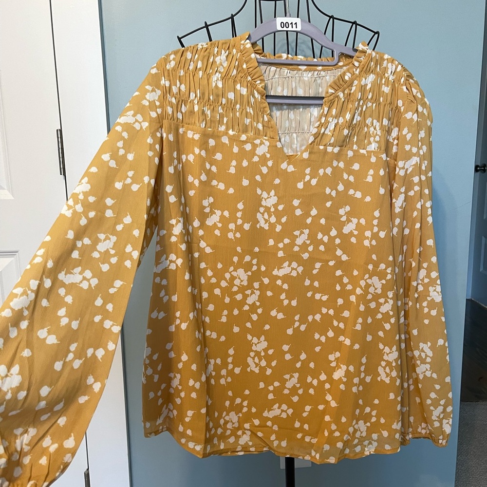 NWOT 🌞BOUTIQUE TOP! SIZE L! 🌞 - Picture 4 of 6